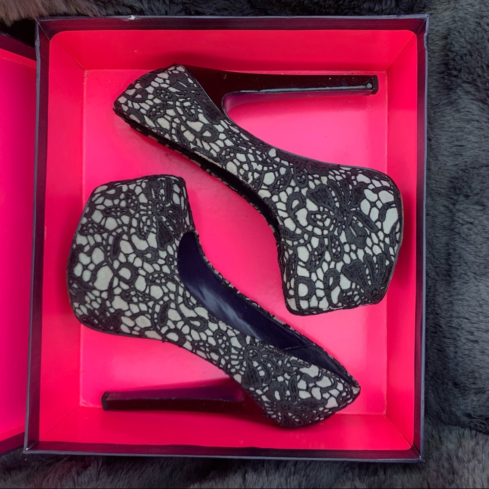 London Trash Anthem Lace Platform Heels
